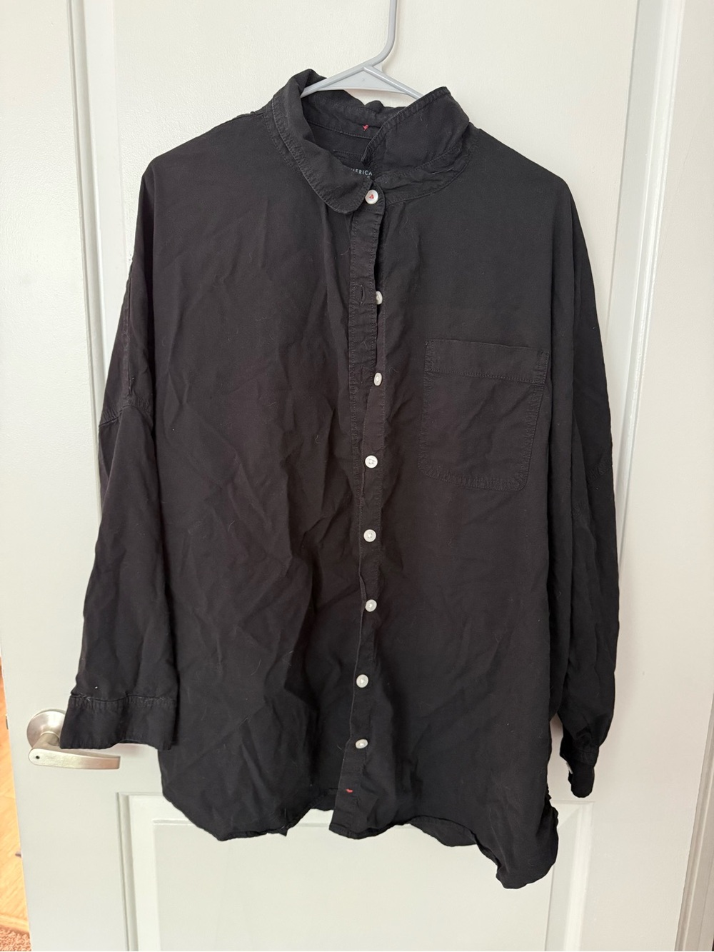 AE black oversized fit button down shirt size L